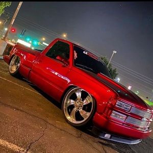 Meet your Posher, Julian